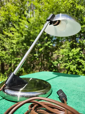 Vintage Retro Post Modern Chrome Lightolier Lamp • $115