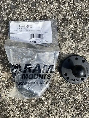 RAM Mount 2.5  Round Base AMPS Hole Pattern And 1  Ball RAM-B-202U • $10