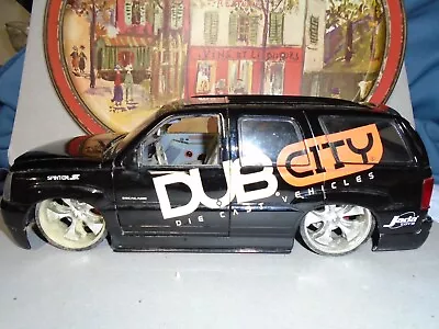 Jada Toys 1/18 Dub City 2002  Black Cadillac Escalade • $28.50