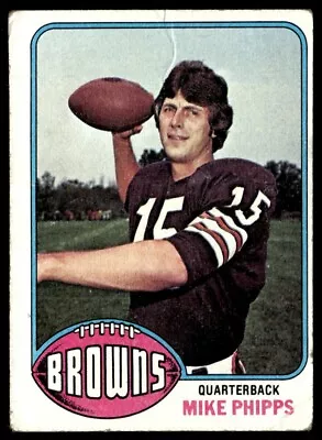 1976 Topps Mike Phipps Cleveland Browns #346 • $1.50