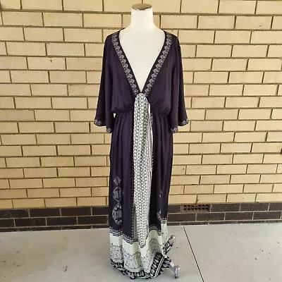 The Poetic Gypsy Size 16 Maxi Dress • $40