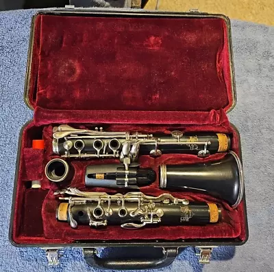 Jupiter CEC 630 Capital Ed Composite Bb Clarinet • $125