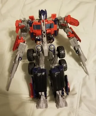 Transformers Optimus Prime Battle Damage Voyager Class Limited Edition • $15