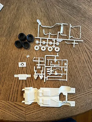 AMT 1991 CHEVY CAMARO Z-28 #6023 Complete Chassis Only • $18