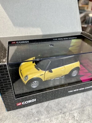 Superb CORGI CLASSIC 86504 THE NEW BMW MINI COOPER 1:36 SCALE In Dakar Yellow • £8