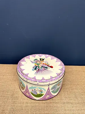 VINTAGE 1960/70s MACKINTOSH QUALITY STREET CHOCOLATE CONFECTIONERY TIN • £8