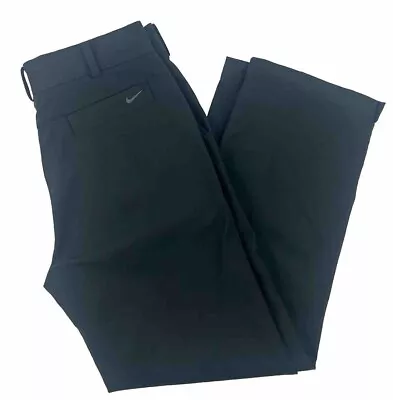 Nike Golf Pants Chino Mens Size 32x30 Black Flat Front Lightweight Polyester • $15.40