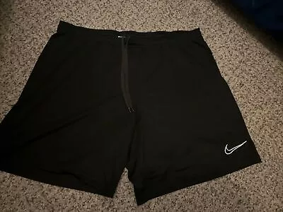 Mens Nike Dri Fit Shorts Size XL • £1.50