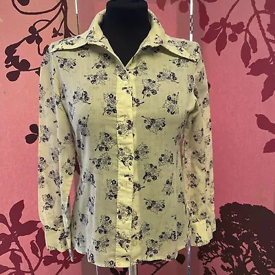 Vintage 1970s Ladies Blouse • £7