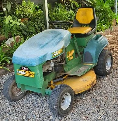 $1150 • Buy Cox Lawn Boss Ride On Mower
