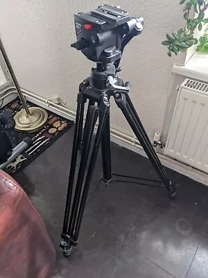 Manfrotto 028B Black Aluminium Tripod W/ Manfrotto 501 Head • £75