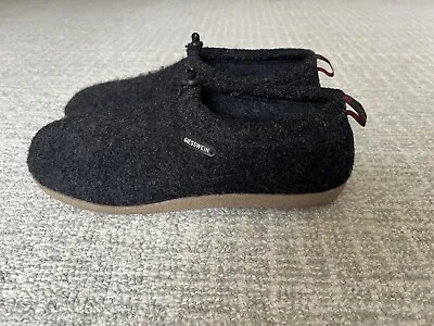 GIESSWEIN Men's Black Wool Slippers Size: 45 / US: 11.5 Made In Australia • $33