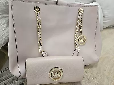 Michael Kors Handbag • $13.50