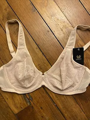 BNWT Wacoal Stark Beauty Bra 855225 263 Color Sand 32D • $50