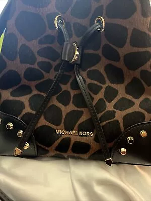 Michael Kors Furry Animal Print Handbag • $60