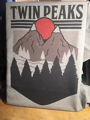 Twin Peaks Japanese Black Lodge T-Shirt - David Lynch Inspired By Minimalism • £16.49