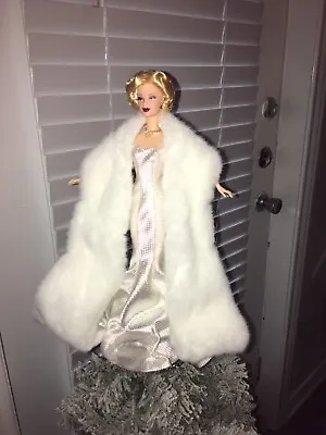 Movie Star Marilyn Monroe Christmas Topper - Barbie • £197.55