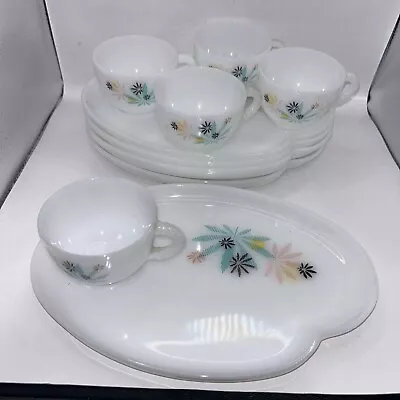 Set Of 5 Mid Century Modern Atomic Flower Federal Milk Glass Cups And Platters • $19.99