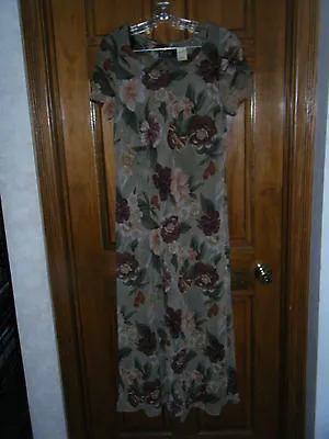 M.H.M. Melissa Harper Floral Print Full Length Floral Print SS Dress - Size 8 • $25.70