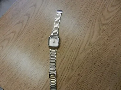 Vintage Timex Quartz Analog/Digital Watch New Battery Runs 1 3/16  Wide Used • $16.99