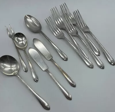 WM Rogers 11 Piece Silverplate IS Exquisite Utensil Flatware Lot • $50