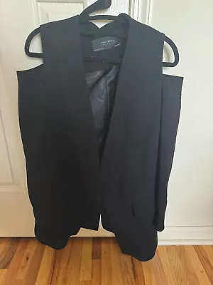 Zara Women’s Black Cut Out Shoulder Oversized Style One Button Blazer Size M • $25