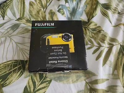 £25 • Buy Fujifilm FinePix XP Series XP70 16.4MP Digital Camera Waterproof - Yellow #2