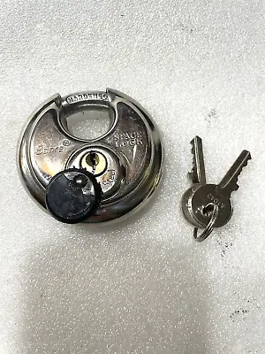 Sabre Disc Padlock Stainless Steel Heavy Duty  Lock  With 2 Keys • $7