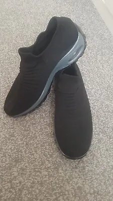 Women's Fashion Walking Shoes-breathable Mesh Sneaker • £7