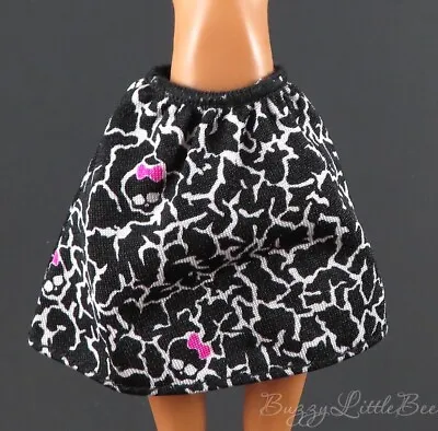 Monster High Doll Iris Clops I Heart Love Fashion Black & White Skirt • $6.99