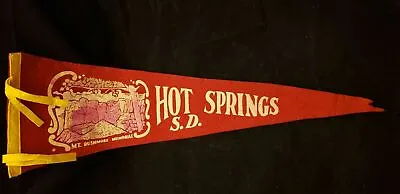 Hot Springs South Dakota Vintage Wool Pennant With Holder • $9.95