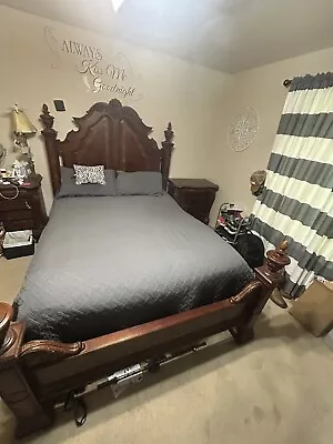 7pc Queen BEDROOM SET • $700