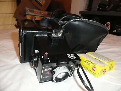 Vintage Polaroid Camera Square Shooter 4 With Flash Cubes And Case • $8.95