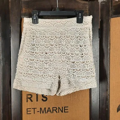 EXPRESS  Women's Ivory Cotton Crochet Detail High-Waist Shorts Size 0 G1 • $13.56