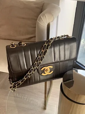 Chanel Vintage Vertical Jumbo Flap Bag • £3750