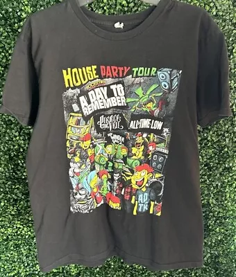 A DAY TO REMEMBER House Party RIGHT BACK AT IT AGAIN Tour Concert T-Shirt Sz L • $65.99