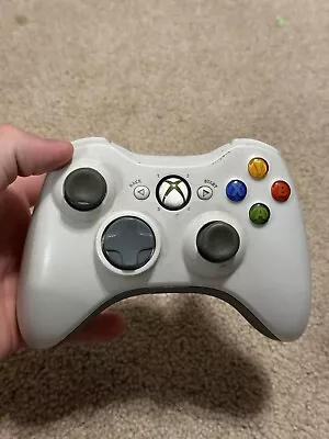 Official OEM Original Microsoft Xbox 360 Wireless Controller White - Untested  • $16.99