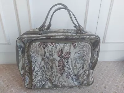 Vintage Shilton International Tapestry Carpet Travel Bag • £27.99