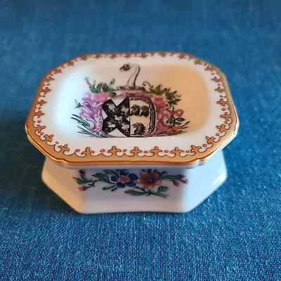 $35 • Buy Mottahedeh ~ VA ~ The Nelson Rockefeller Collection ~ Armorial Salt Cellar ~ EUC