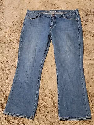 Old Navy Jeans Womens 16 Short Blue Denim Sweetheart Tapered Leg Pants • $14.58