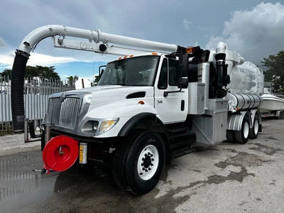 $72000 • Buy 2006 International 7400 Vactor  Catch Basin Cleaner Truck