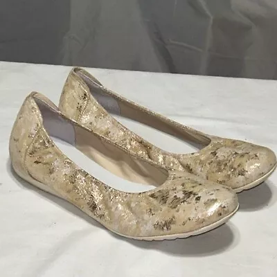 Sabrinas Tumbled Gold Ballet Flats-Round Toe-worn Once-Spain-Women Size 8/39-EUC • $32