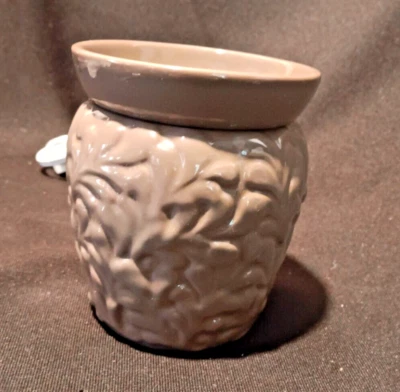 £19.79 • Buy Yankee Candle Tart Warmer Electric Tan Scroll, Wax , Oil Burner NIB
