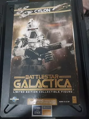 Battlestar Galactica Limited Edition Collection Figure -Cylon • $350