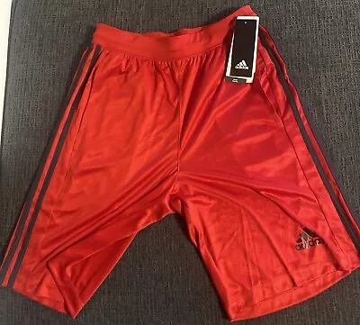 Men  Adidas Stay Dry Design 2 Move Shorts Small • $10