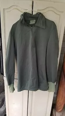 US Military Shirt Sleeping Heat Retentive & Moisture Resistant Green Sz Med 40 • $14.95