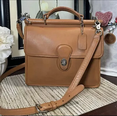 Vintage Coach Camel Willis Bag 9927 • $579