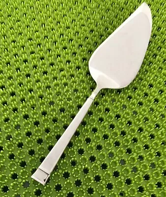 Heritage Mint Ltd BENTLEY Stainless Pie/Cake Server  Glossy 18/10 Flatware E74G • $10.79