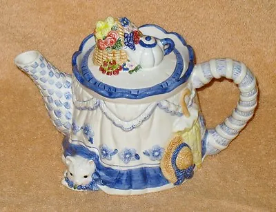 $24.99 • Buy Avon Blue Rose Collection Cat Teapot Kitten Under Tablecloth New