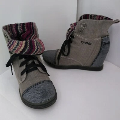 $29 • Buy Blowfish Hightop Sneakers Size 7.5 Hidden Wedge Heel Gray Lace Up